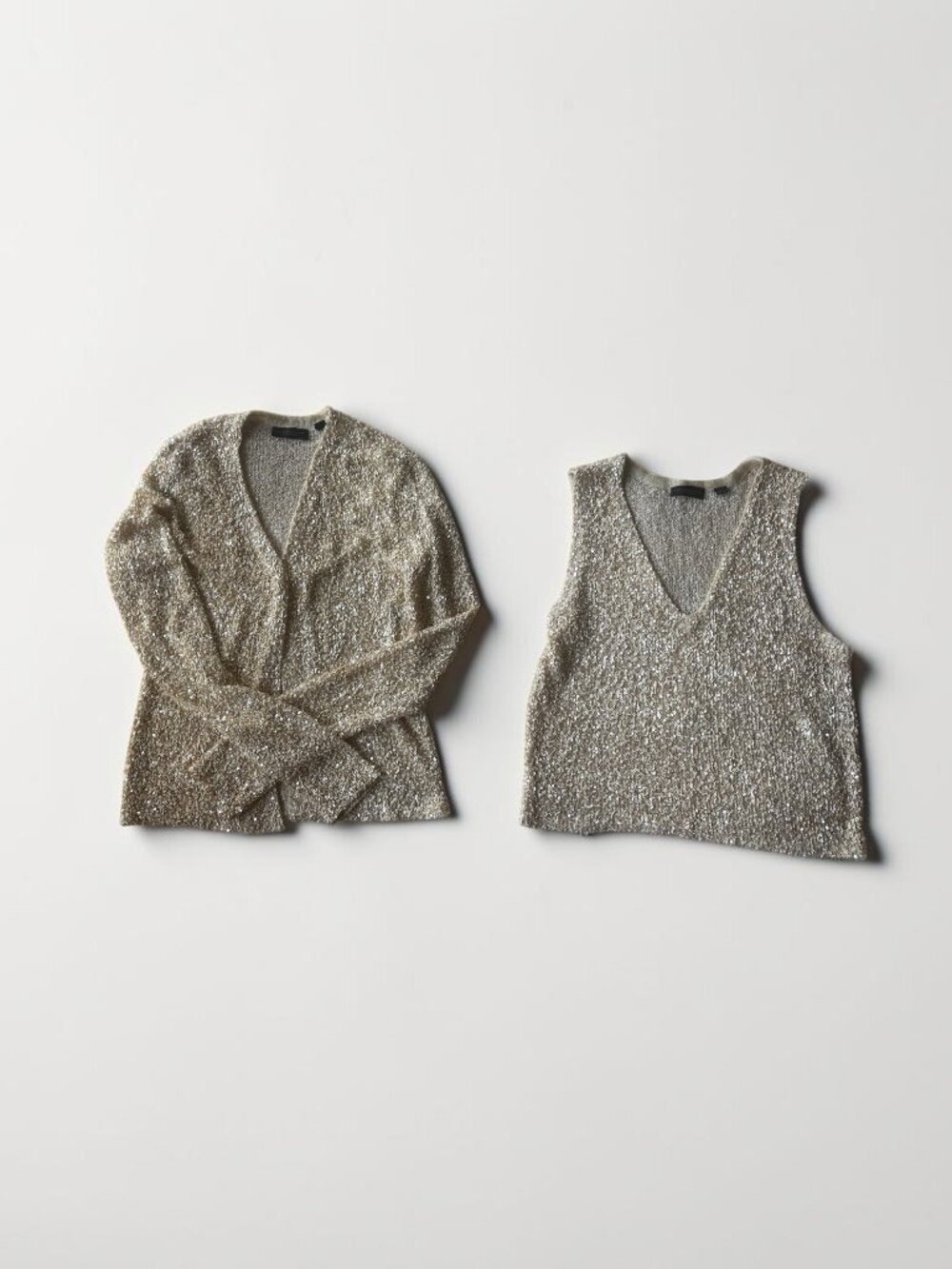 ✨ Donna Karan Gold Sequin 2-Piece Set (Top + Cardigan) ✨